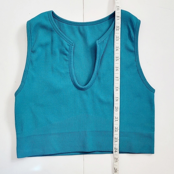 NWOT Ribbed Teal Muscle T Bra top - Picture 2 of 8